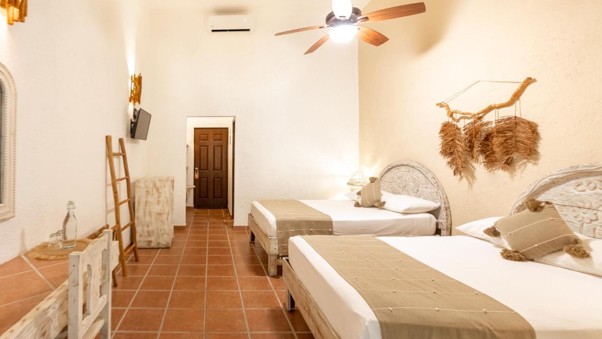 Hotel Casa Colibri Playa del Carmen Luaran gambar
